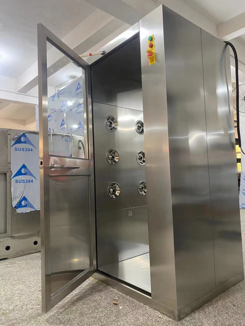 1698149669455360.jpg 不銹鋼風淋室.jpg